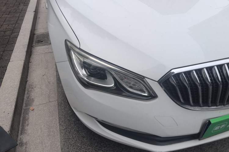 Used Buick GT 2016 15N Automatic Elite Edition Right Front Headlight