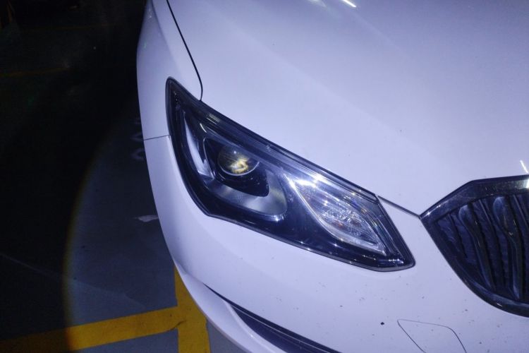 Used Buick GT 2016 15N Automatic Elite Edition Right Front Headlight