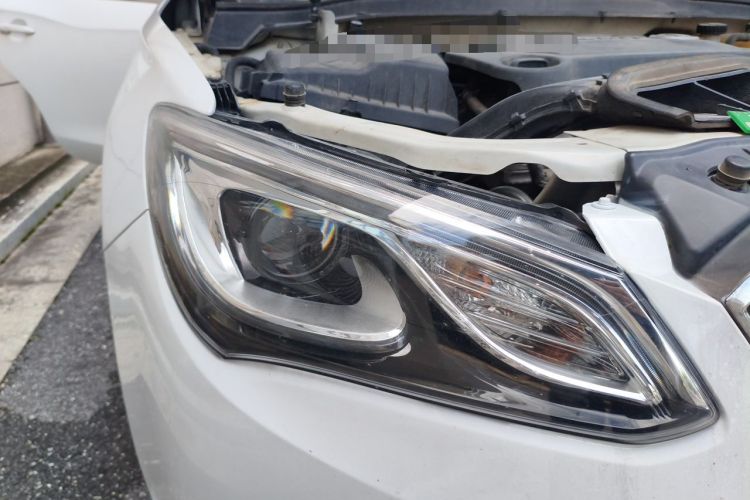 Used Buick GT 2016 15N Automatic Elite Edition Right Front Headlight