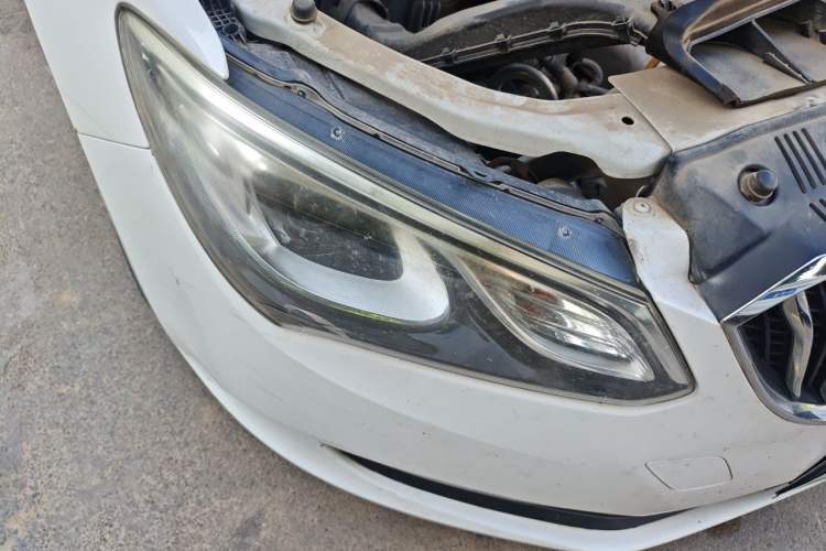 Used Buick GT 2016 15N Automatic Elite Edition Right Front Headlight