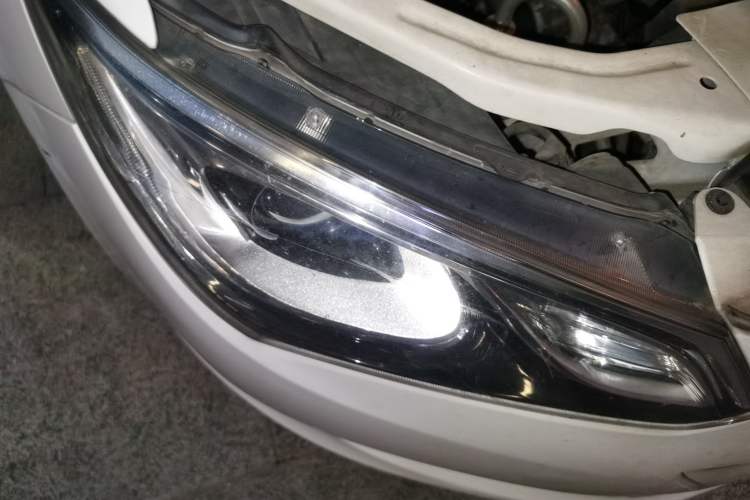 Used Buick GT 2016 15N Automatic Elite Edition Right Front Headlight