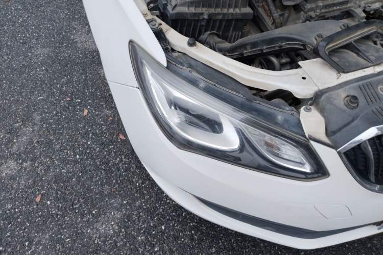 Used Buick GT 2016 15N Automatic Luxury Edition Right Front Headlight