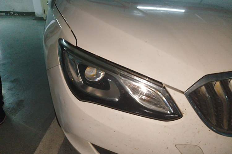 Used Buick GT 2016 15N Automatic Elite Edition Right Front Headlight