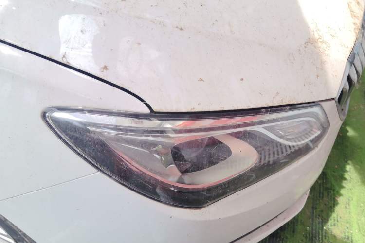 Used Buick GT 2016 15N Manual Elite Edition Right Front Headlight