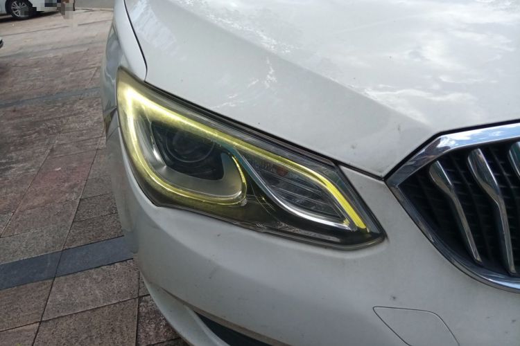 Used Buick GT 2016 15N Automatic Entry-Level Trim Right Front Headlight