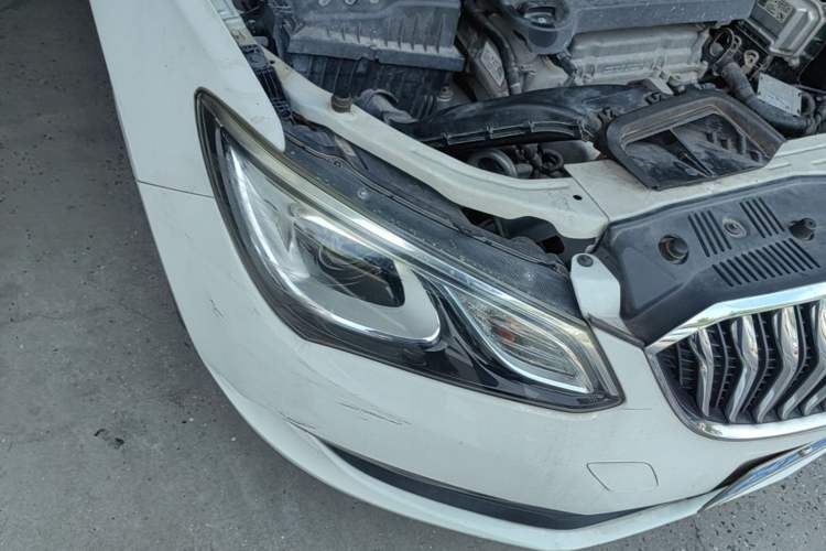 Used Buick GT 2016 15N Automatic Entry-Level Trim Right Front Headlight