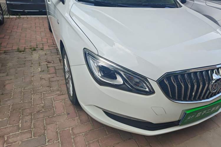 Used Buick GT 2016 15N Manual Elite Edition Right Front Headlight