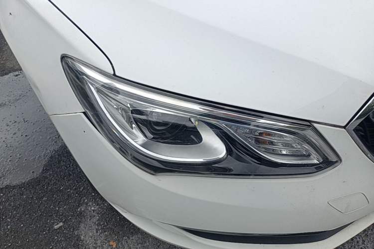 Used Buick GT 2016 15N Automatic Elite Edition Right Front Headlight