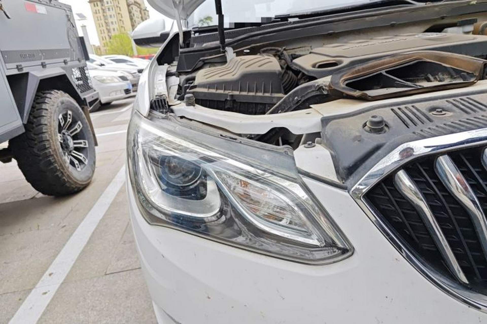 Used Buick GT 2016 15N Manual Elite Edition Right Front Headlight