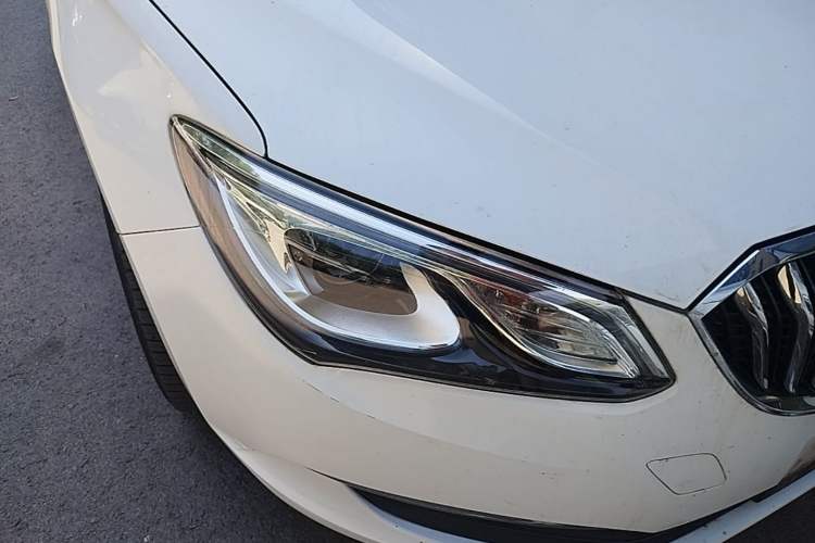 Used Buick GT 2016 15N Automatic Elite Edition Right Front Headlight