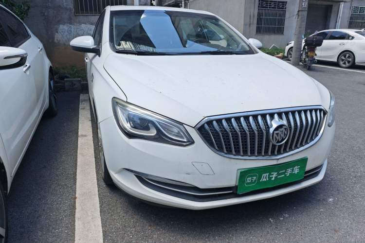 Used Buick GT 2016 15N Automatic Elite Edition Right Front Headlight