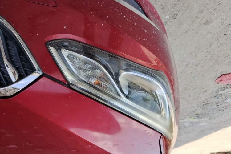 Used Buick GT 2016 15N Automatic Entry-Level Trim Right Front Headlight