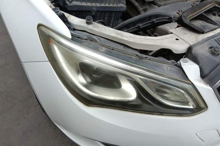 Used Buick GT 2016 15N Manual Entry-Level Trim Right Front Headlight