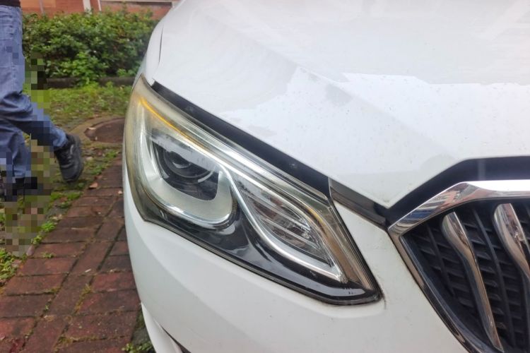 Used Buick GT 2016 15N Automatic Elite Edition Right Front Headlight