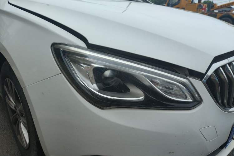 Used Buick GT 2016 15N Manual Entry-Level Trim Right Front Headlight