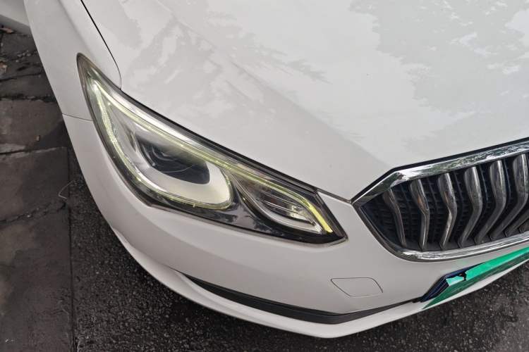Used Buick GT 2016 15N Automatic Elite Edition Right Front Headlight