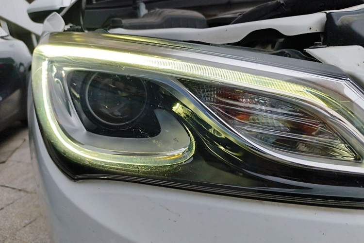 Used Buick GT 2016 15N Manual Entry-Level Trim Right Front Headlight