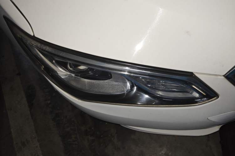 Used Buick GT 2016 15N Automatic Elite Edition Right Front Headlight