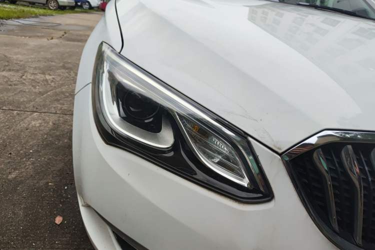 Used Buick GT 2016 15N Automatic Elite Edition Right Front Headlight