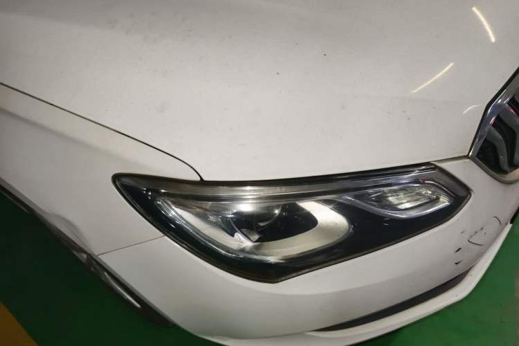 Used Buick GT 2016 15N Automatic Elite Edition Right Front Headlight