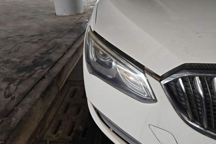 Used Buick GT 2016 15N Automatic Elite Edition Right Front Headlight