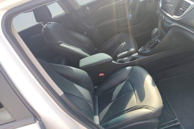 Used Buick GT 2016 15N Automatic Luxury Edition Right Front Seat