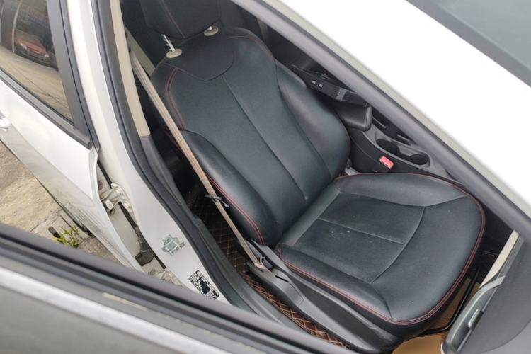 Used Buick GT 2016 15N Automatic Entry-Level Trim Right Front Seat