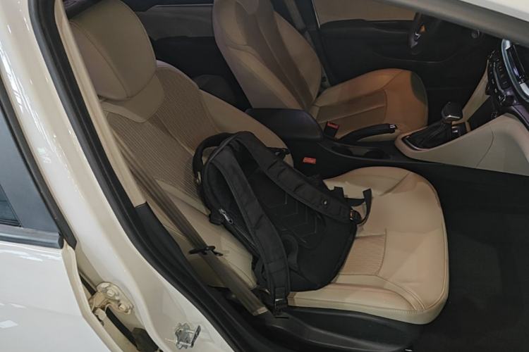 Used Buick GT 2016 15N Automatic Elite Edition Right Front Seat