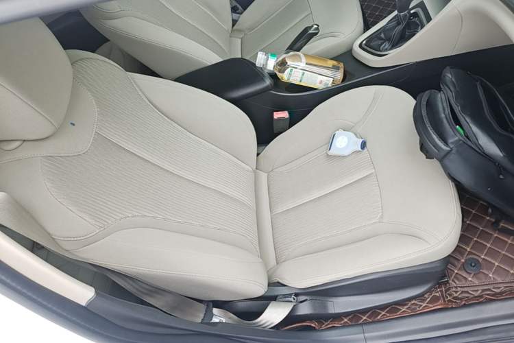 Used Buick GT 2016 15N Automatic Entry-Level Trim Right Front Seat