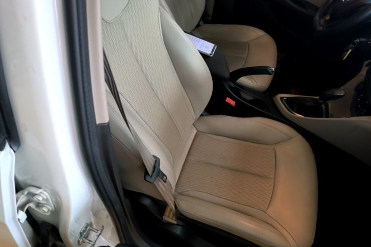 Used Buick GT 2016 15N Automatic Elite Edition Right Front Seat