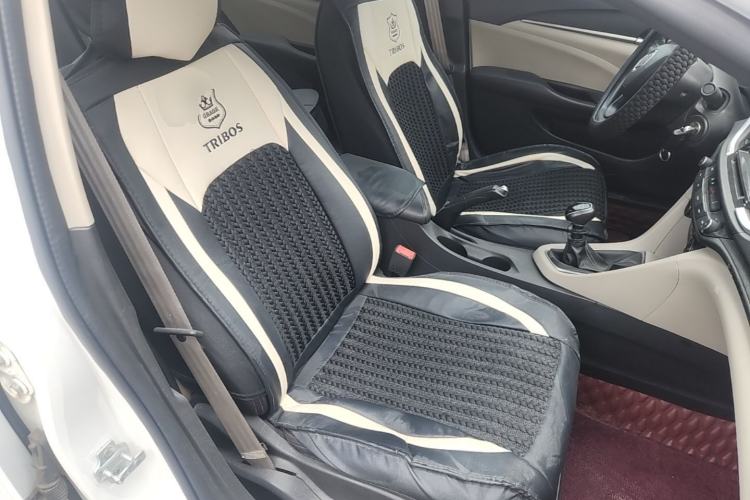 Used Buick GT 2016 15N Manual Elite Edition Right Front Seat
