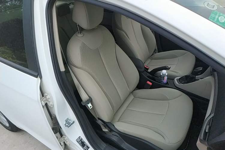 Used Buick GT 2016 15N Automatic Entry-Level Trim Right Front Seat