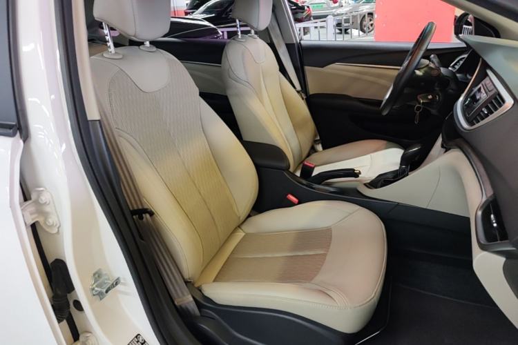 Used Buick GT 2016 15N Automatic Elite Edition Right Front Seat