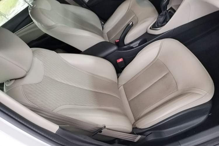 Used Buick GT 2016 15N Automatic Elite Edition Right Front Seat