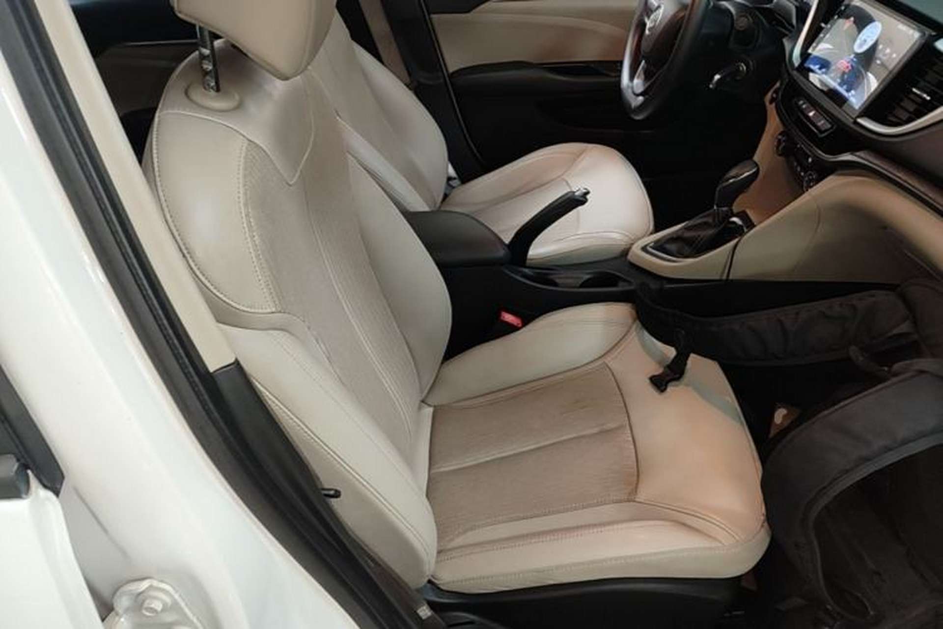 Used Buick GT 2016 15N Automatic Elite Edition Right Front Seat