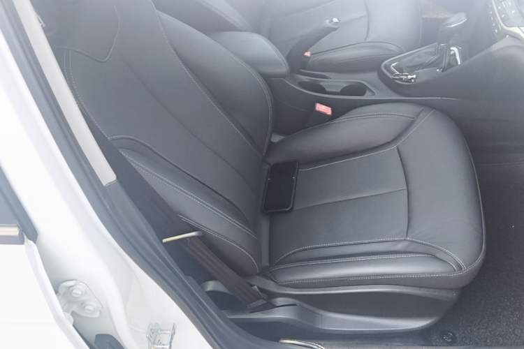 Used Buick GT 2016 15N Automatic Luxury Edition Right Front Seat