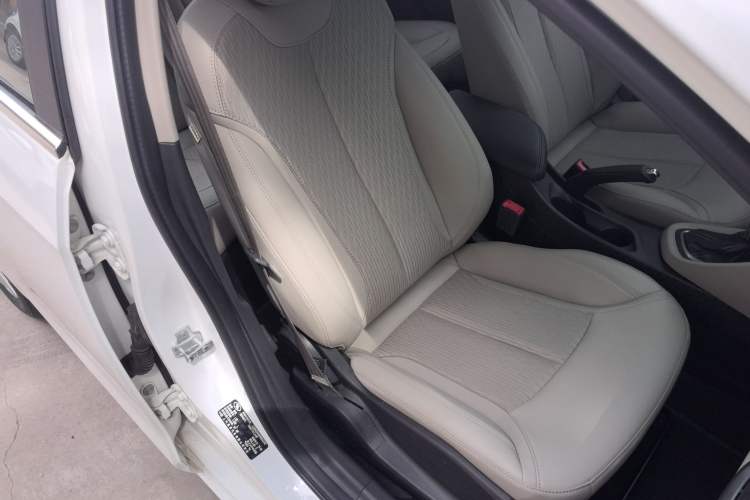 Used Buick GT 2016 15N Automatic Elite Edition Right Front Seat