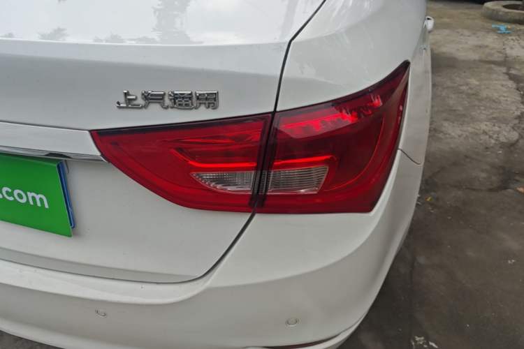 Used Buick GT 2016 18T Dual-Clutch Luxury Model Right Rear Taillight
