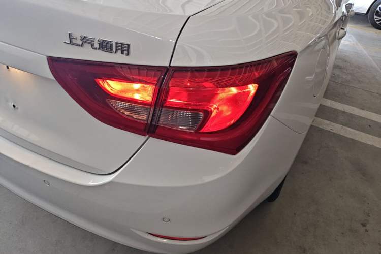Used Buick GT 2016 15N Automatic Elite Edition Right Rear Taillight