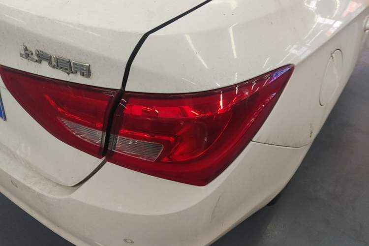 Used Buick GT 2016 15N Automatic Elite Edition Right Rear Taillight