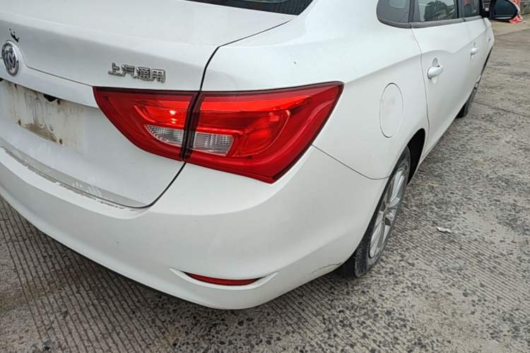 Used Buick GT 2016 15N Automatic Entry-Level Trim Right Rear Taillight