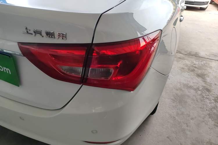 Used Buick GT 2016 18T Dual-Clutch Elite Model Right Rear Taillight