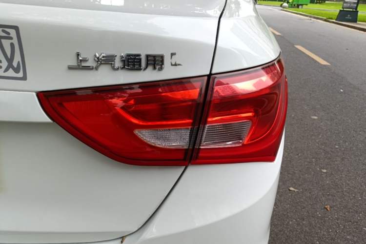 Used Buick GT 2016 15N Automatic Elite Edition Right Rear Taillight