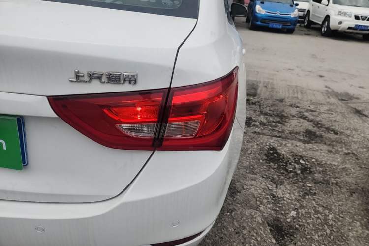 Used Buick GT 2016 15N Manual Elite Edition Right Rear Taillight