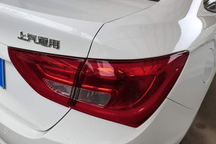 Used Buick GT 2016 15N Automatic Elite Edition Right Rear Taillight