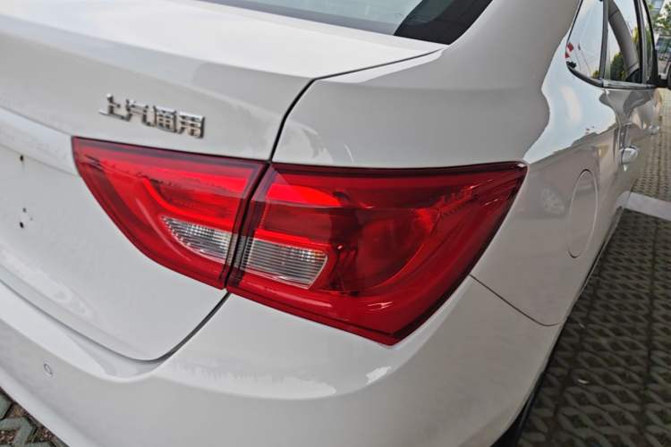 Used Buick GT 2016 15N Automatic Elite Edition Right Rear Taillight