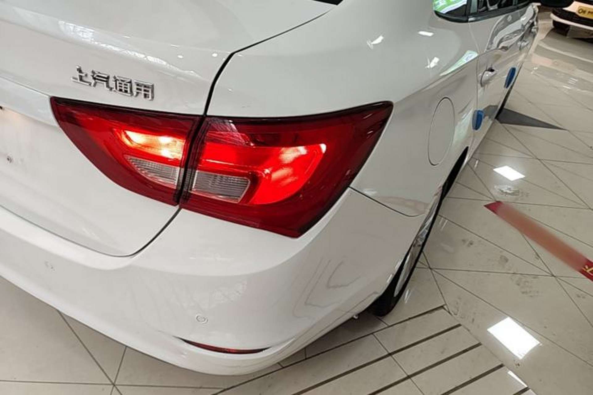 Used Buick GT 2016 15N Automatic Elite Edition Right Rear Taillight