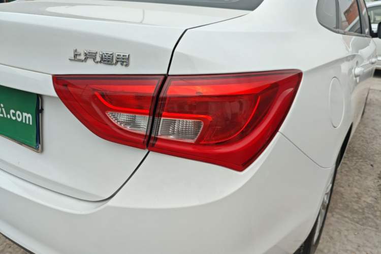 Used Buick GT 2016 15N Automatic Entry-Level Trim Right Rear Taillight