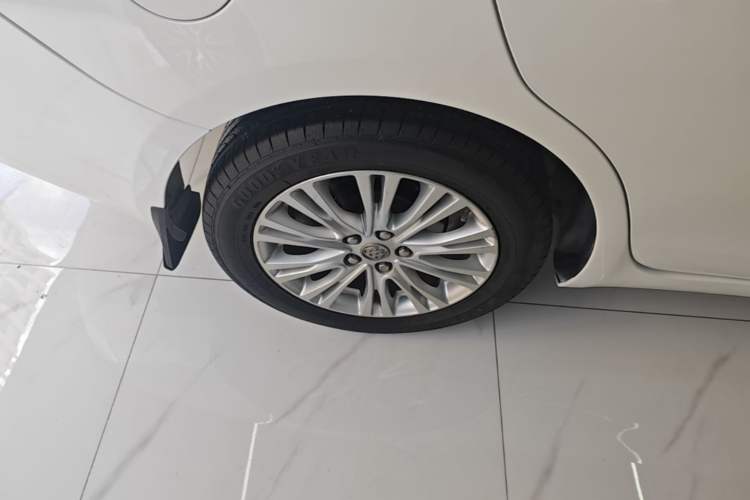Used Buick GT 2016 15N Automatic Elite Edition Right Rear Wheel Hub