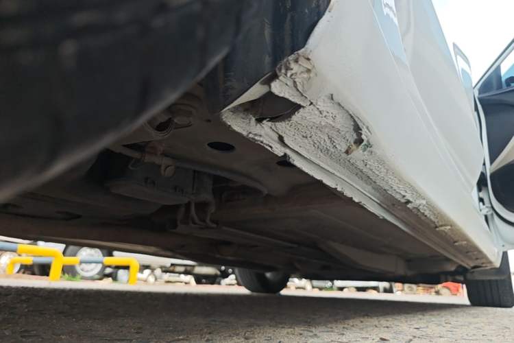 Used Buick GT 2016 15N Automatic Elite Edition Right Side Sill